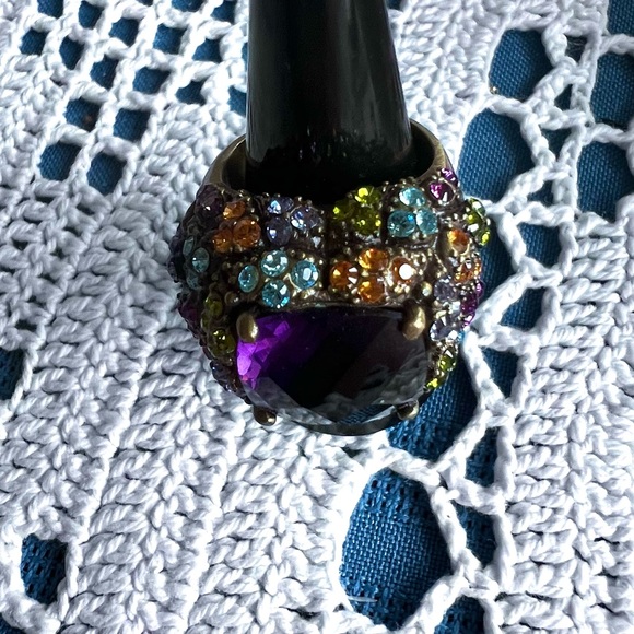 Heidi Daus Vintage Excellent Condition Swarovski Crystals size 9 ring - Picture 15 of 15